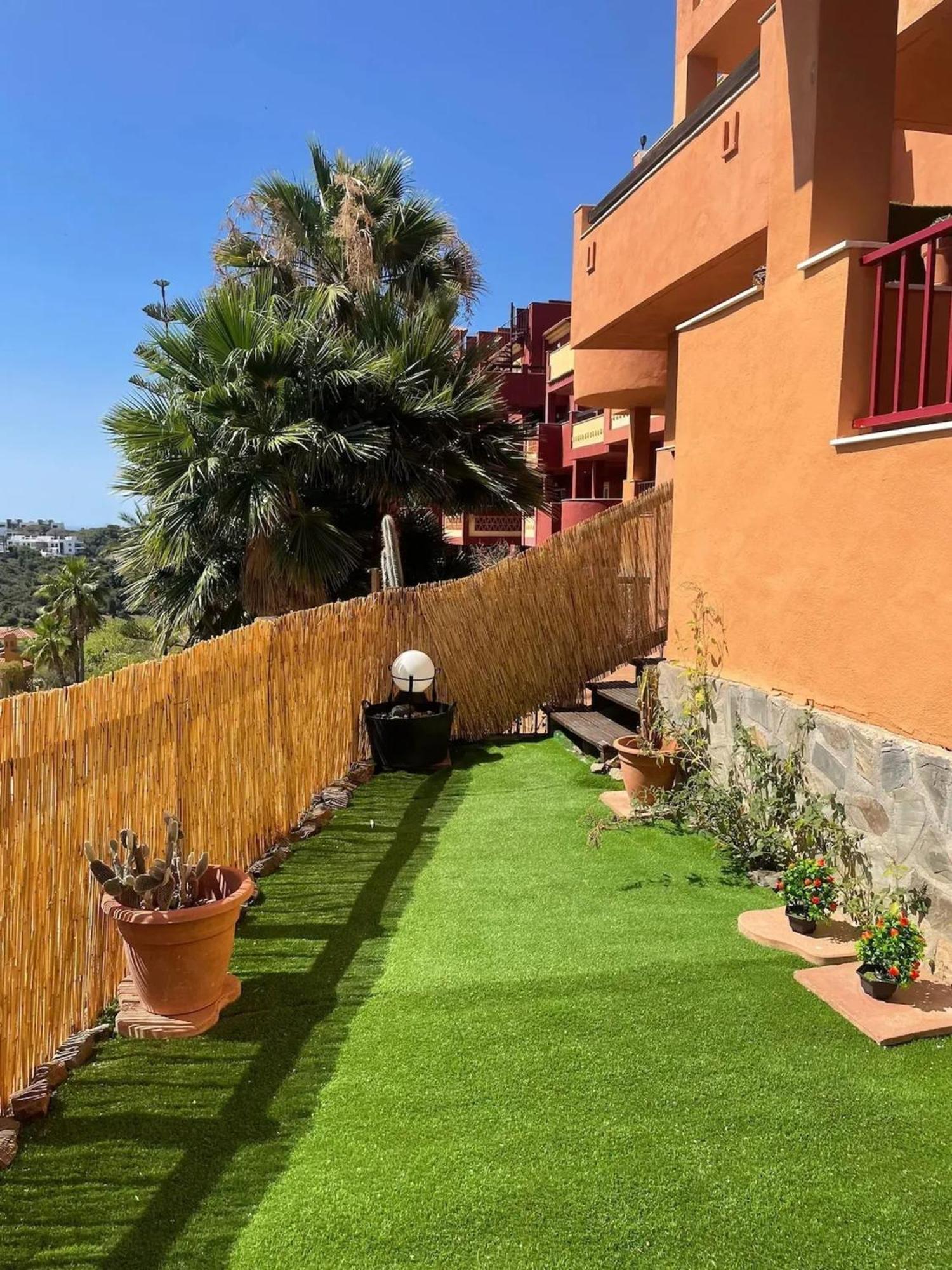 Stunning 5 Minutes From The And Golf! Marbella